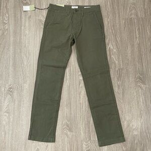 Goodfellow & Co. Green Slim Chino New w/ Tags